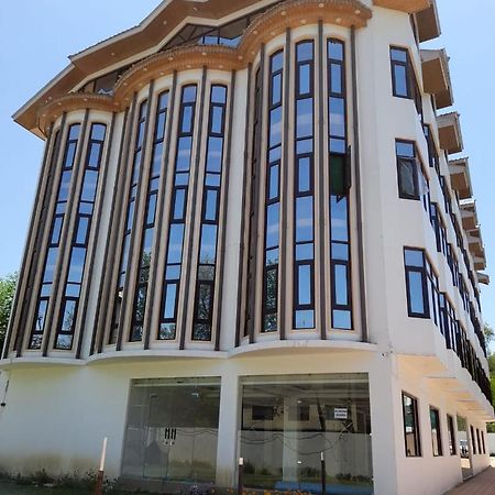 Hotel Zoon Dabb Srinagar Airport Kashmir Exterior photo