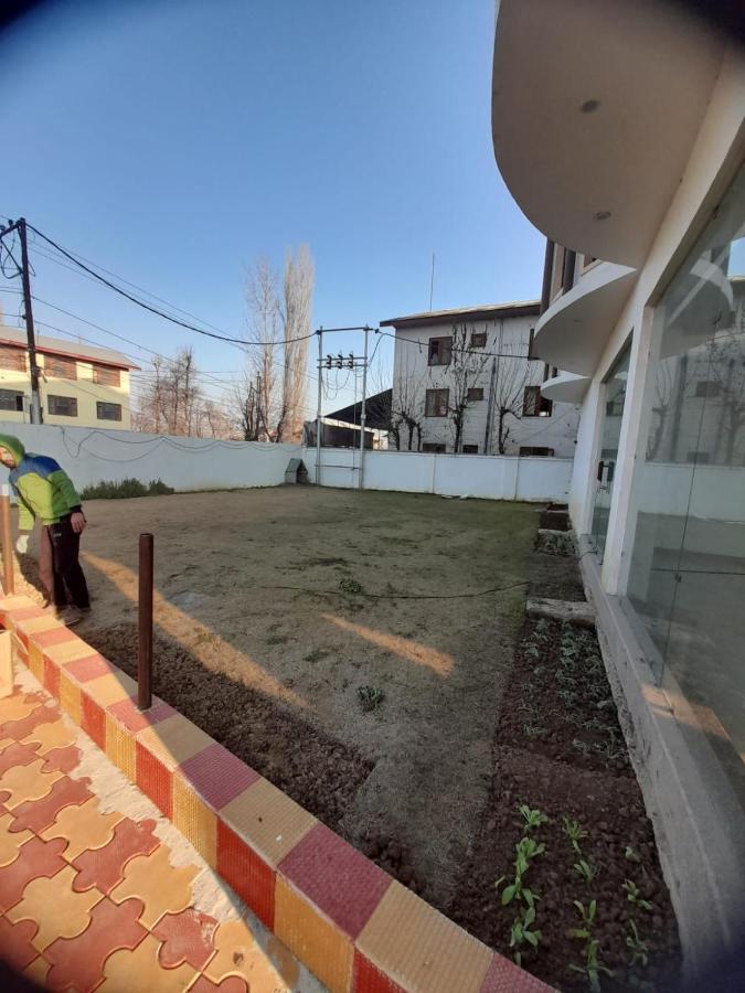 Hotel Zoon Dabb Srinagar Airport Kashmir Exterior photo