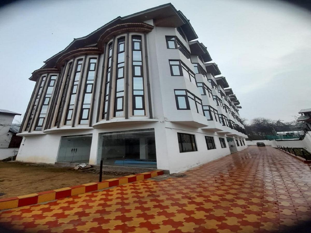 Hotel Zoon Dabb Srinagar Airport Kashmir Exterior photo