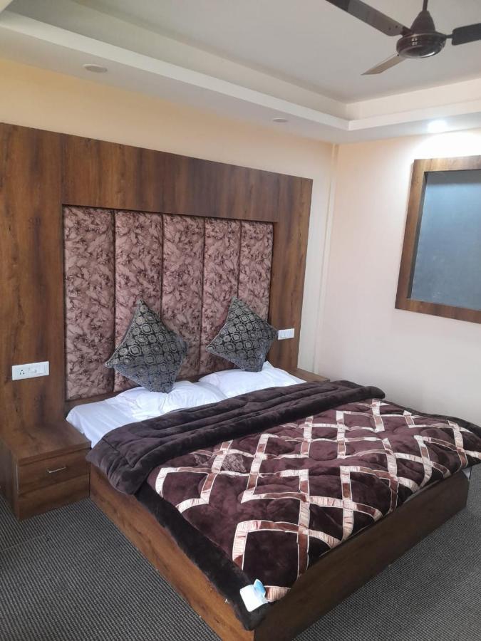 Hotel Zoon Dabb Srinagar Airport Kashmir Exterior photo