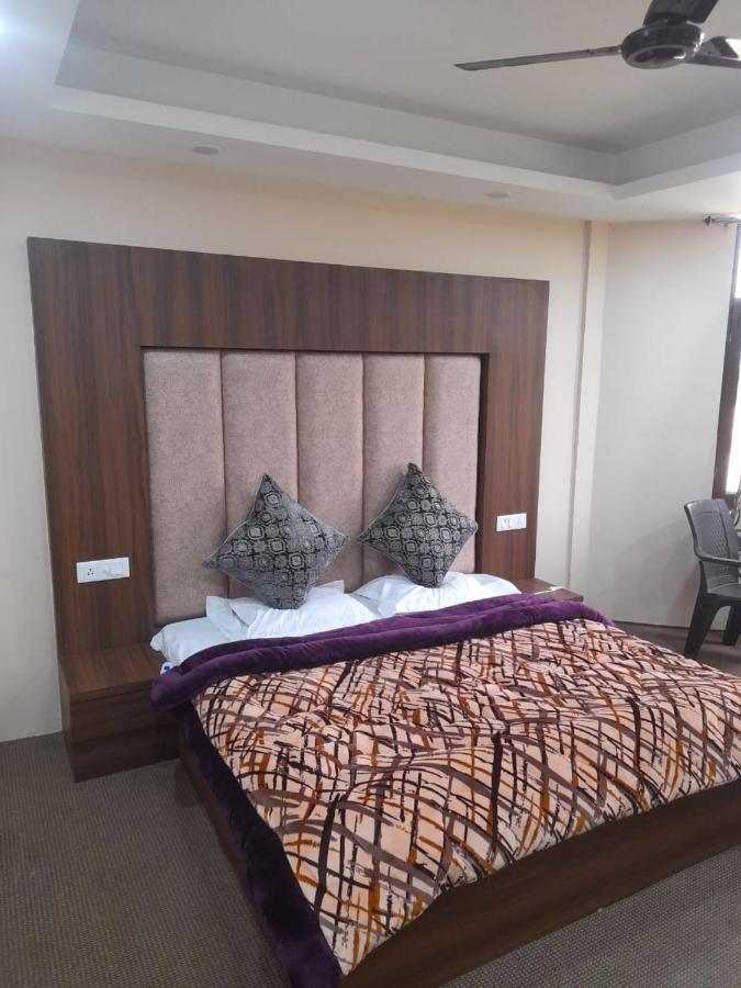 Hotel Zoon Dabb Srinagar Airport Kashmir Exterior photo